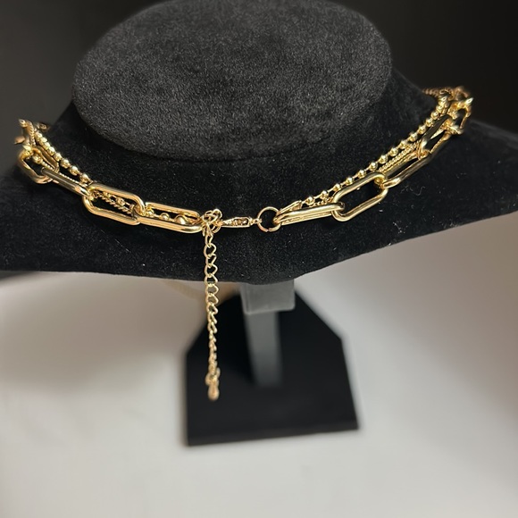 Three layer gold necklace with pearled and coin charms - Picture 4 of 4